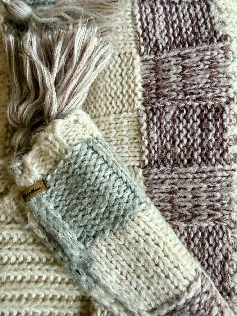 Eddie Bauer Chunky Knit Pom Extra Long Scarf 76” - Cream & Dusty Rose w mittens!